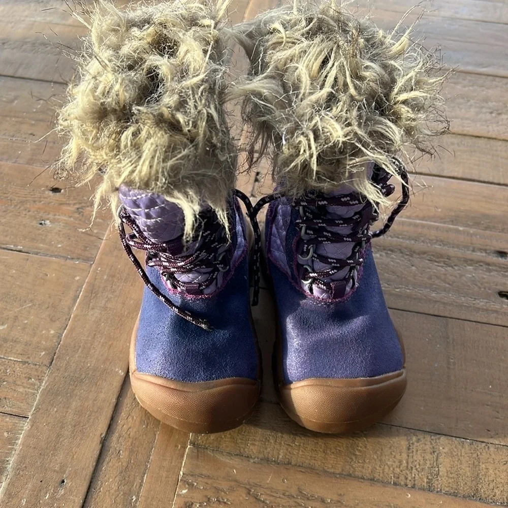 Keen Wapata faux fur Purple Winter Boots